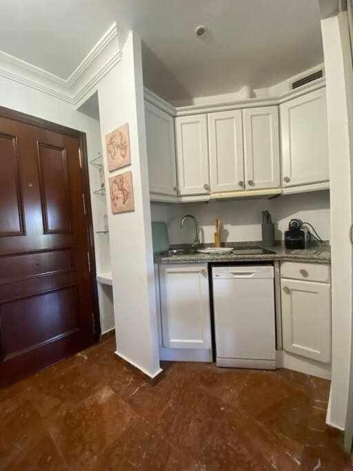 Apartamento Con Vistas Al Rio Севилья Экстерьер фото